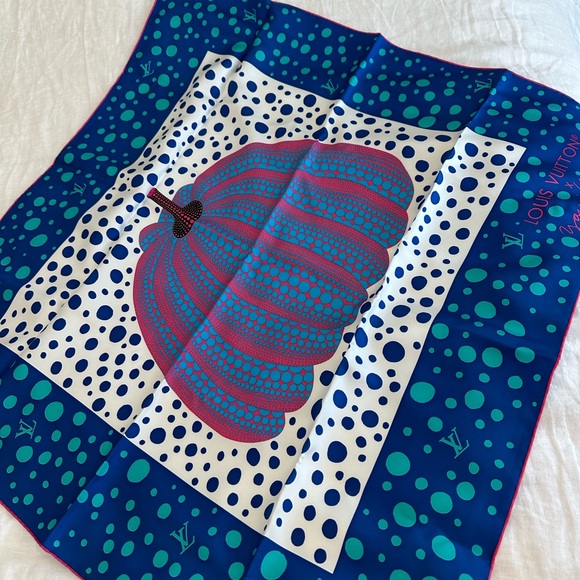 Brand New Louis Vuitton x Yayoi Kusama Silk Scarf - Picture 6 of 7